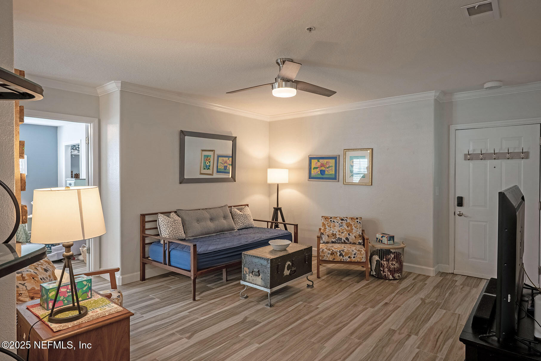 1655 THE GREENS Way 2812