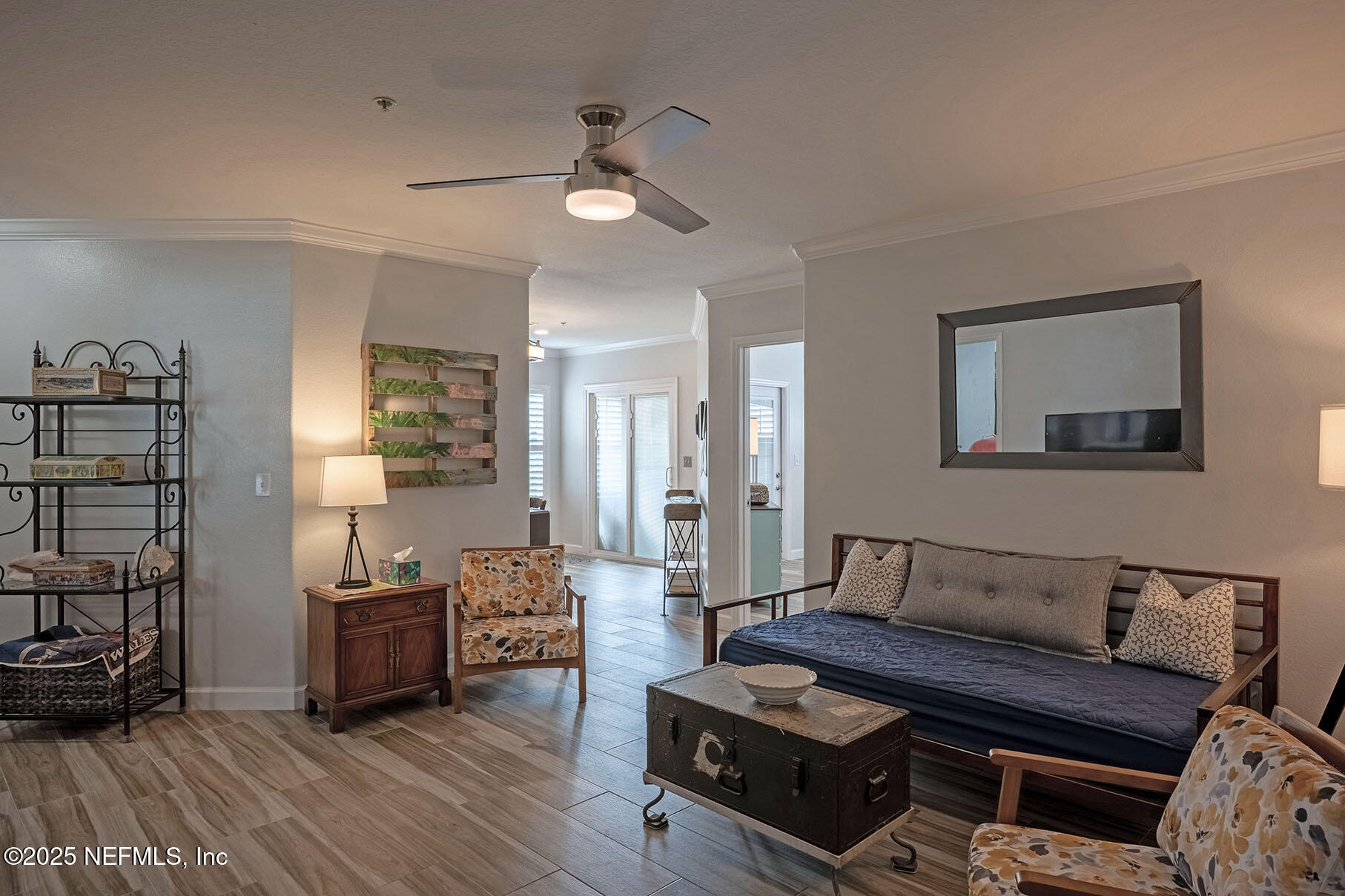 1655 THE GREENS Way 2812