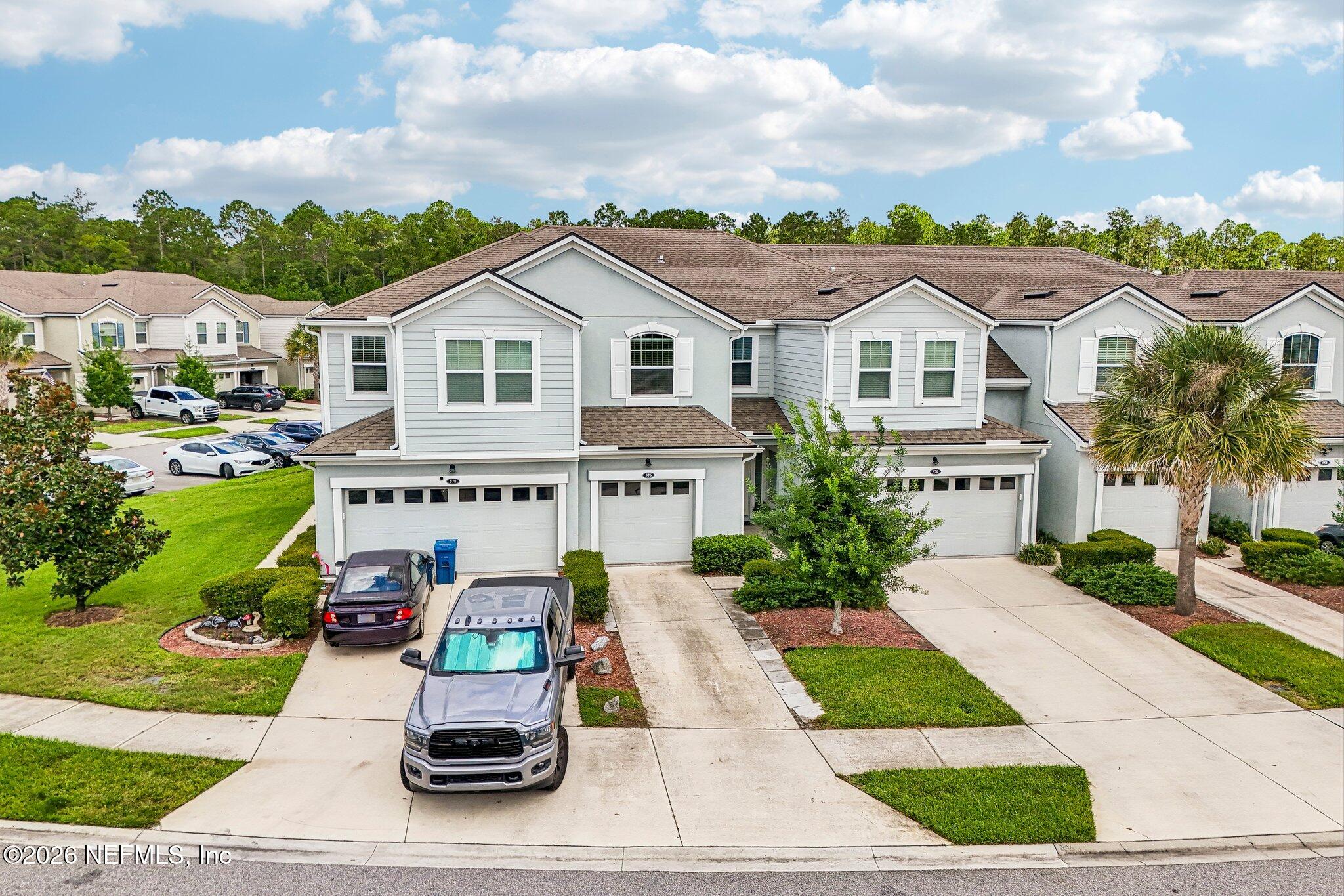 576 RICHMOND Drive