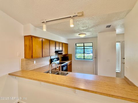 665 10TH Avenue S Jacksonville Beach FL 32250