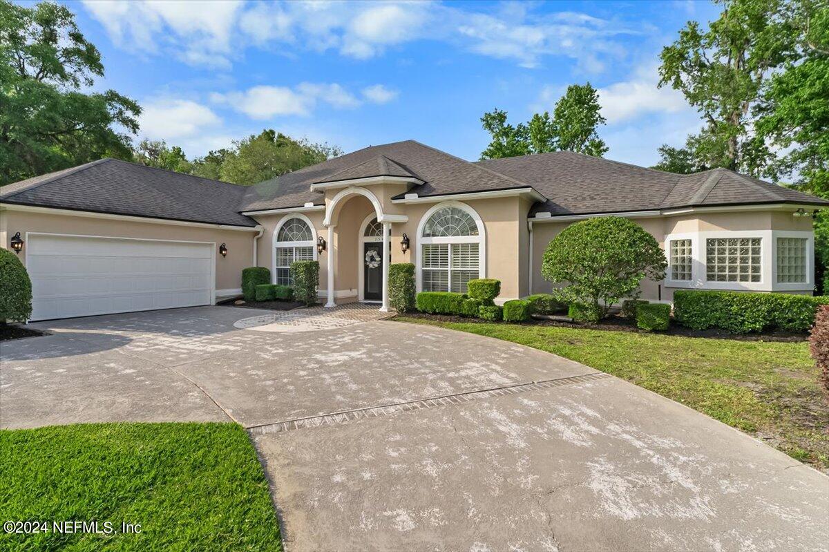 Orange Park, FL home for sale located at 2544 Sterling Oaks Court, Orange Park, FL 32073