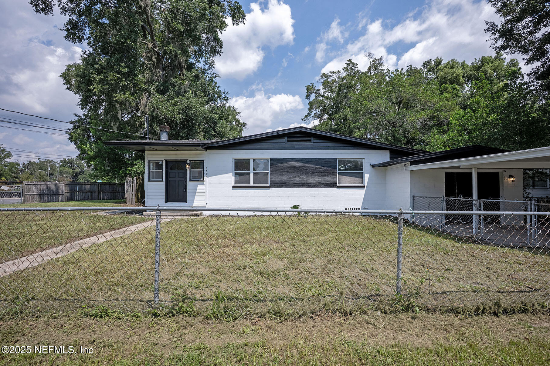 5757 CEDAR PARK Lane