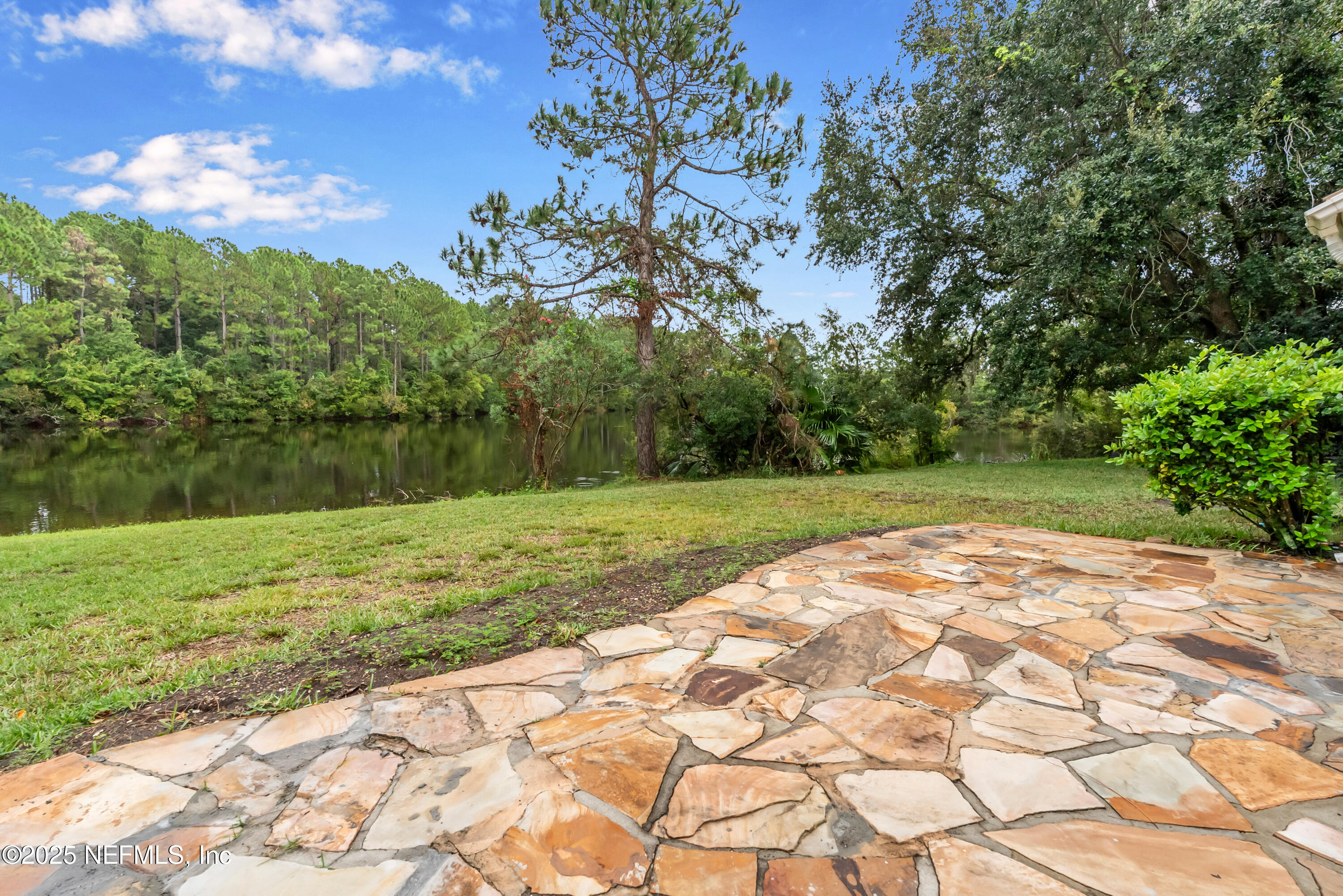 757 BENTON HARBOR Drive E