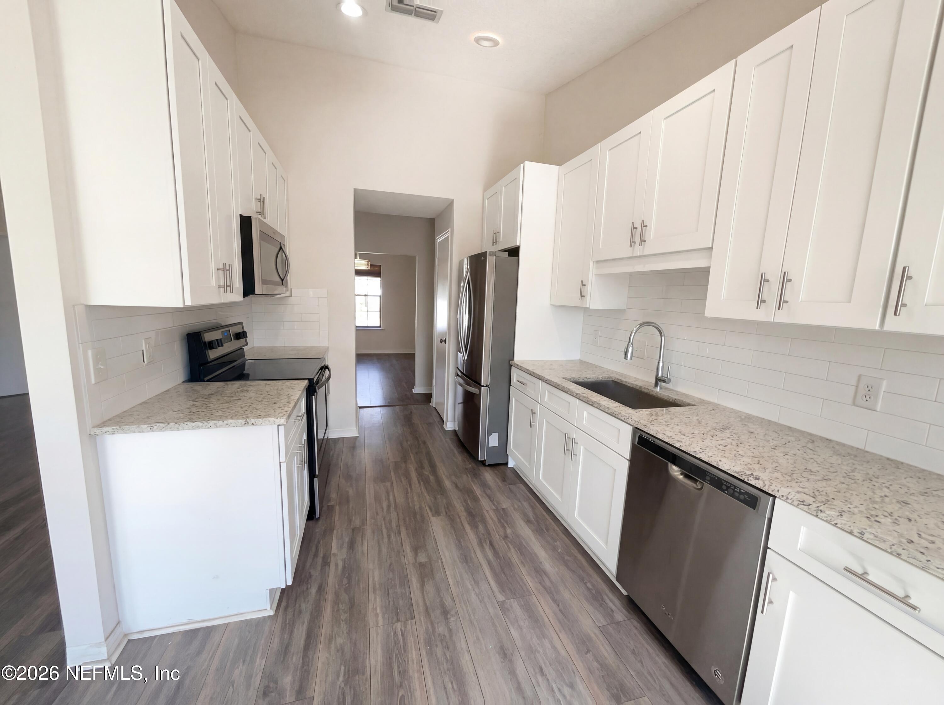 10945 STEEDING HORSE Drive