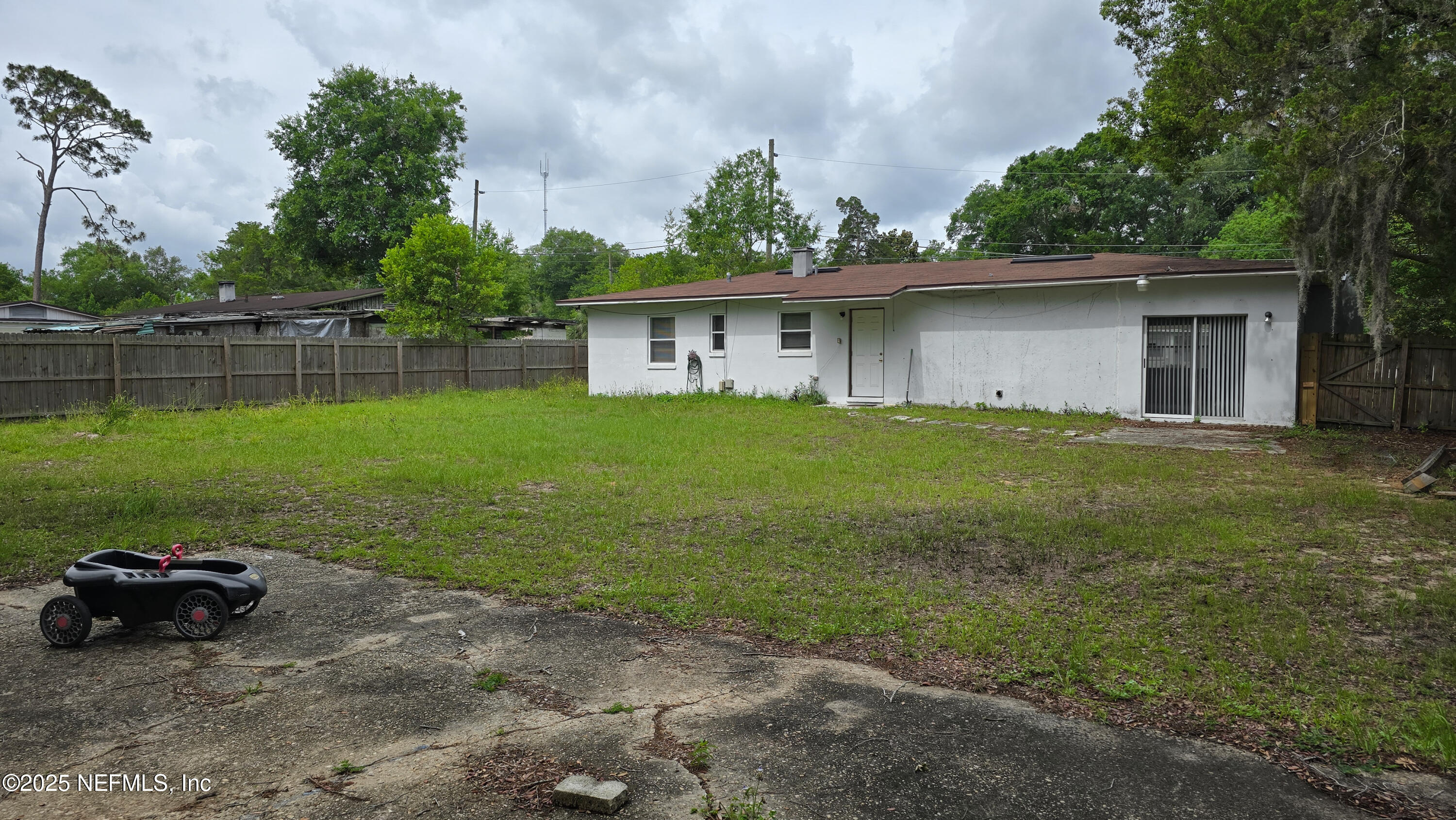 3503 WINDY HILL Place