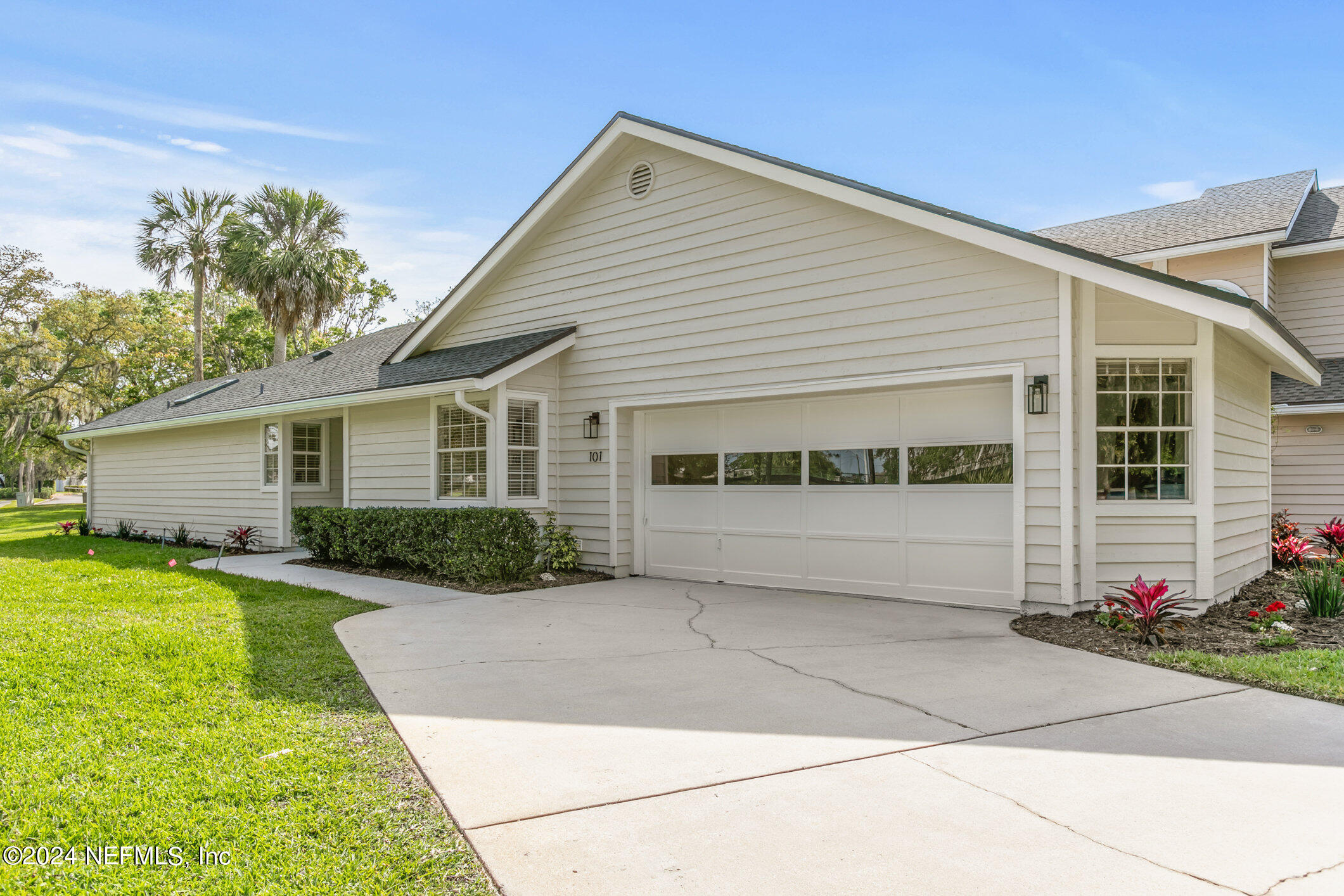 Ponte Vedra Beach, FL home for sale located at 101 Island Drive, Ponte Vedra Beach, FL 32082