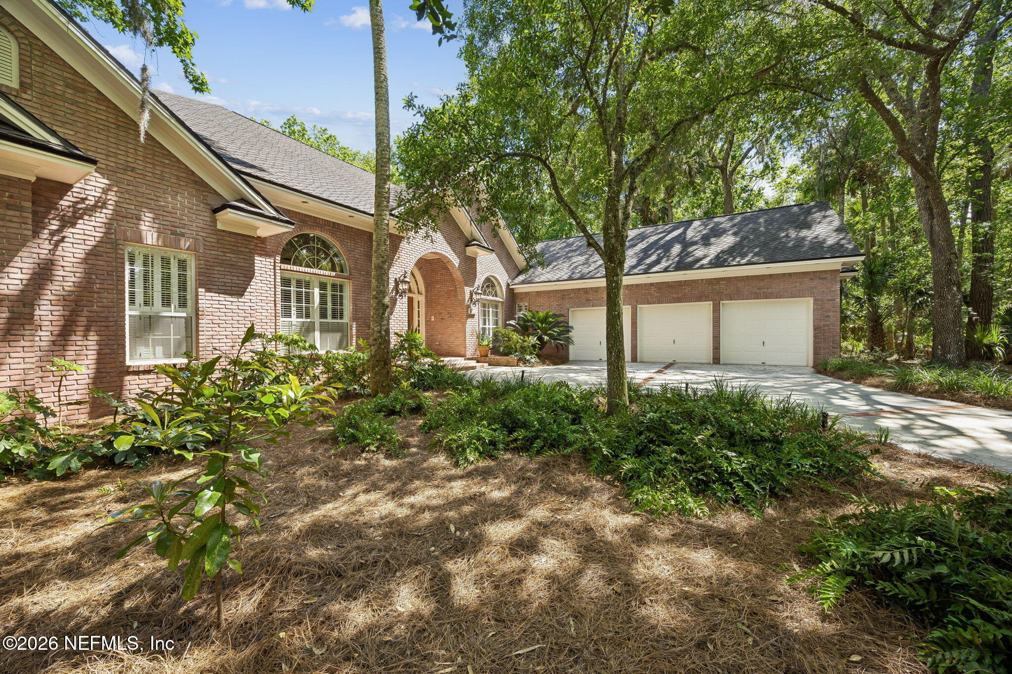 6030 OAKBROOK Court