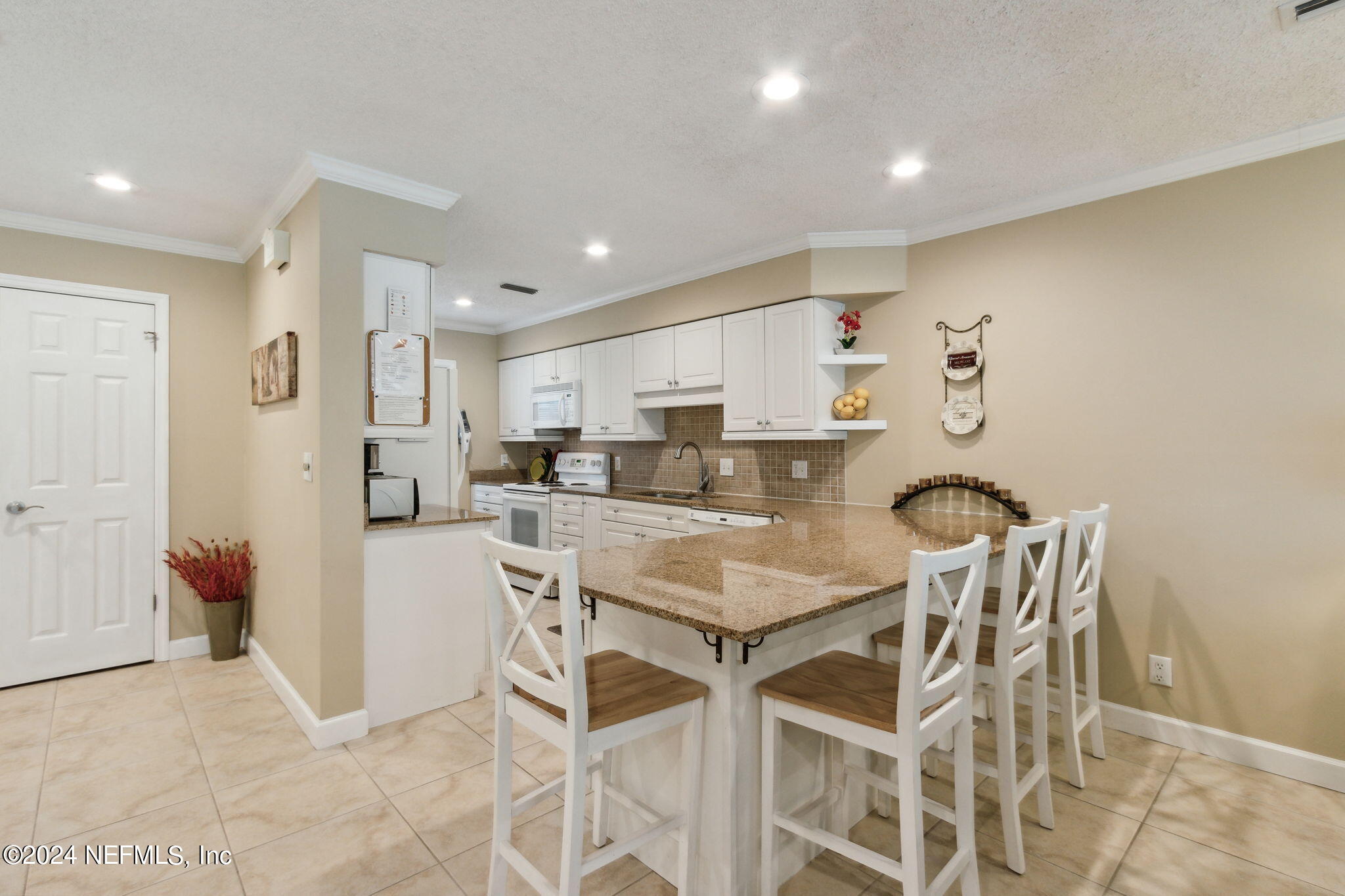 3327 SEA MARSH Road