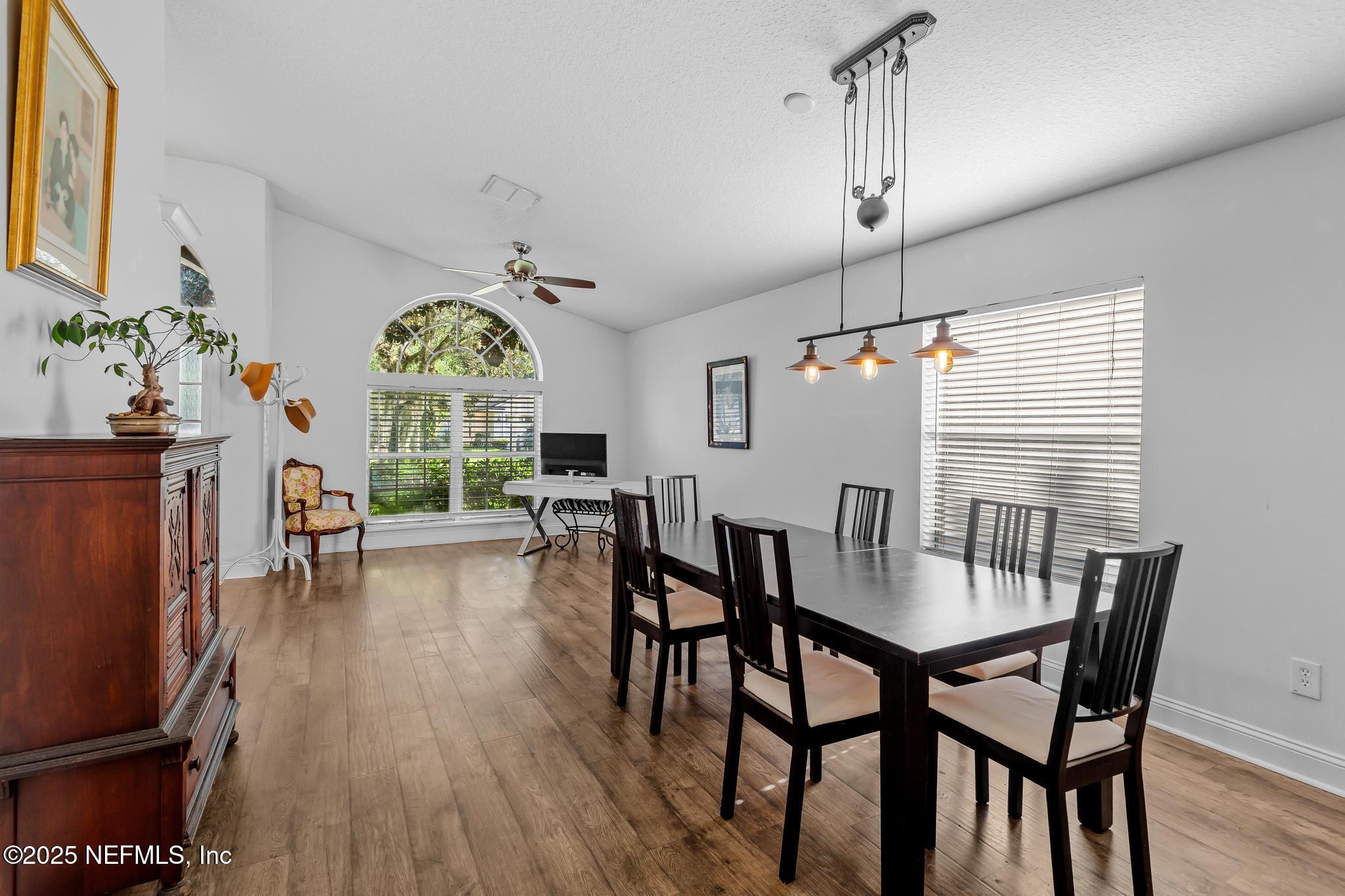 911 SILVER SPRING Court