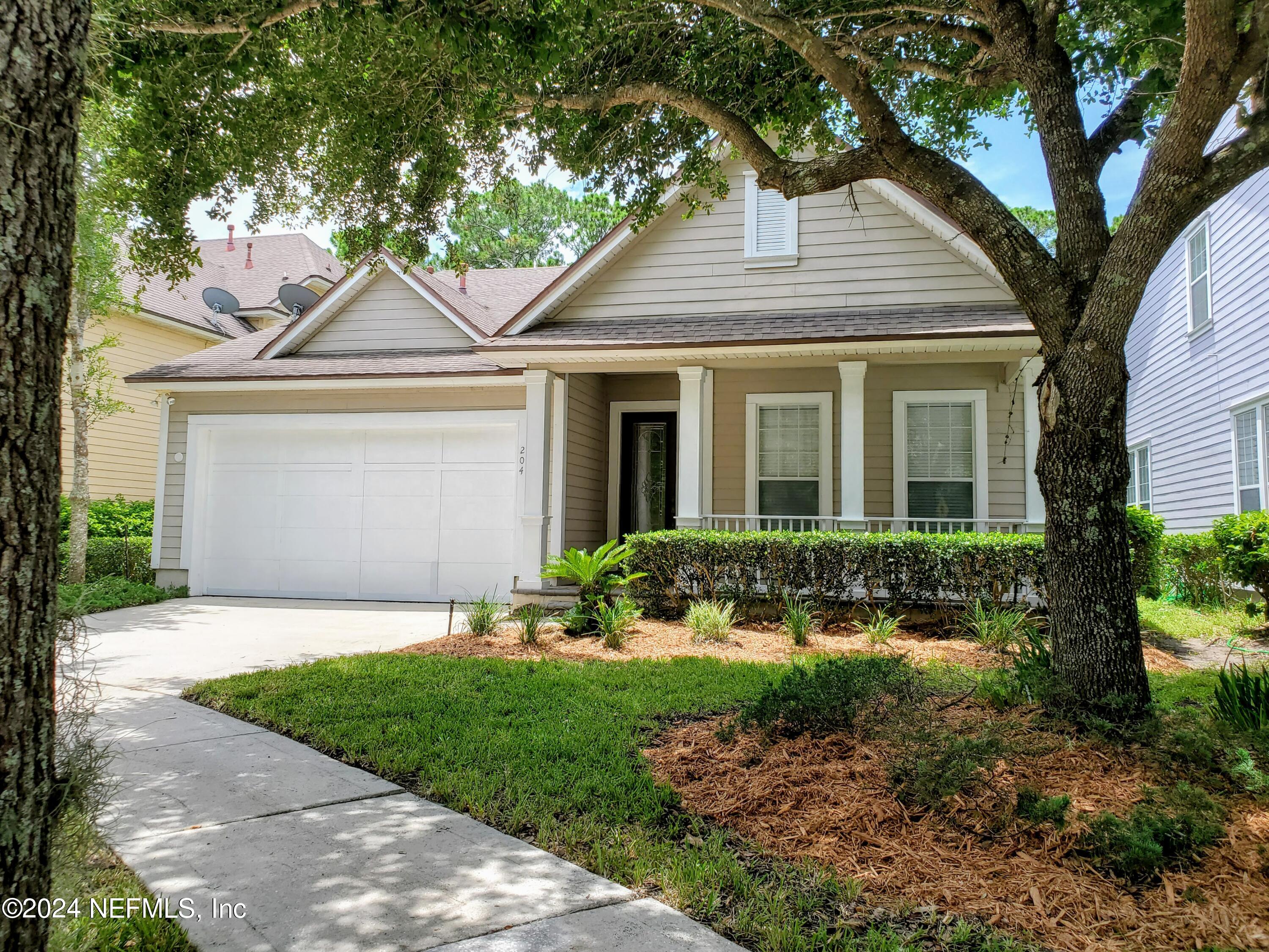 St Augustine, FL home for sale located at 204 Carmine Lane, St Augustine, FL 32095