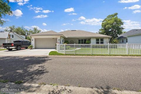 A home in Yulee