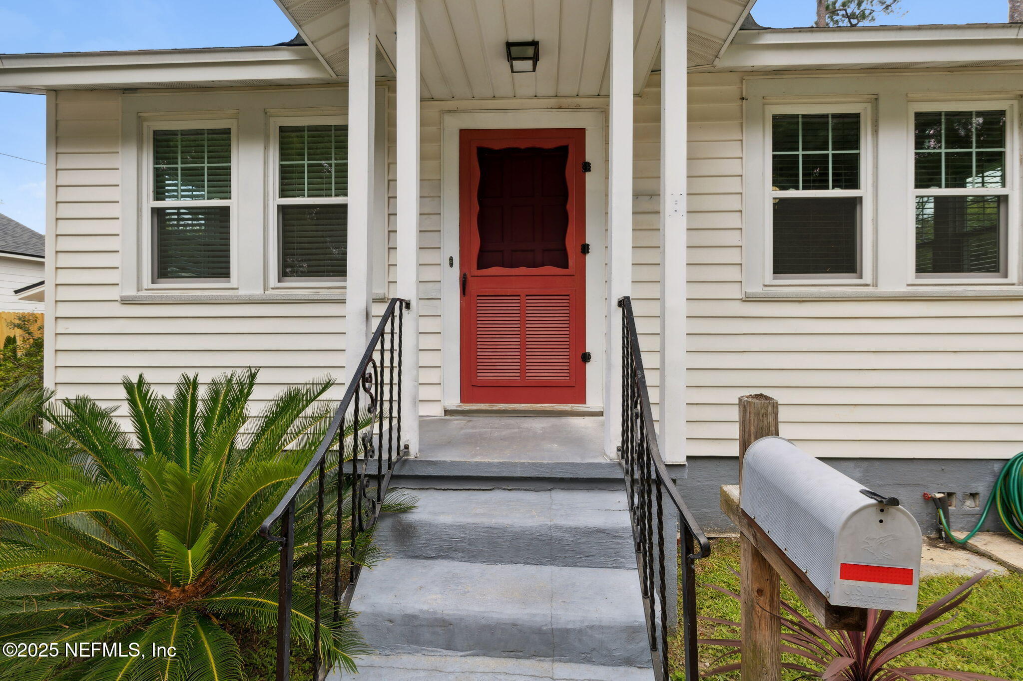 1635 DAVIDSON Street