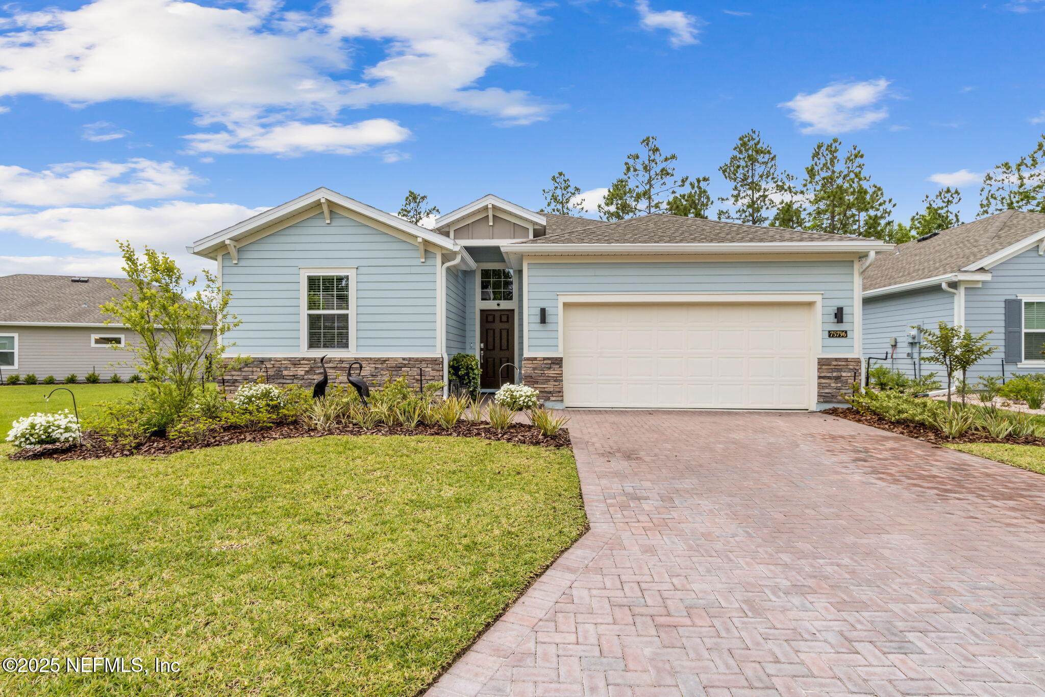 75796 PONDSIDE Lane