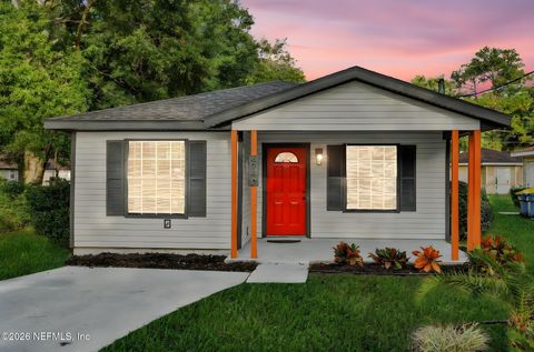 Photo of 4949 AVENUE B, Jacksonville, FL 32209 (MLS # 2146091)