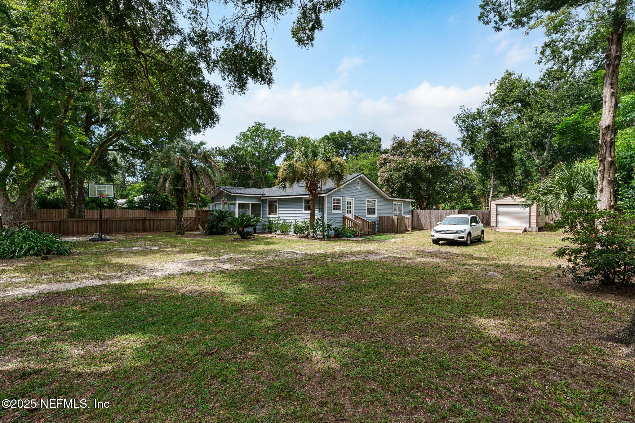 1734 LIVE OAK Drive