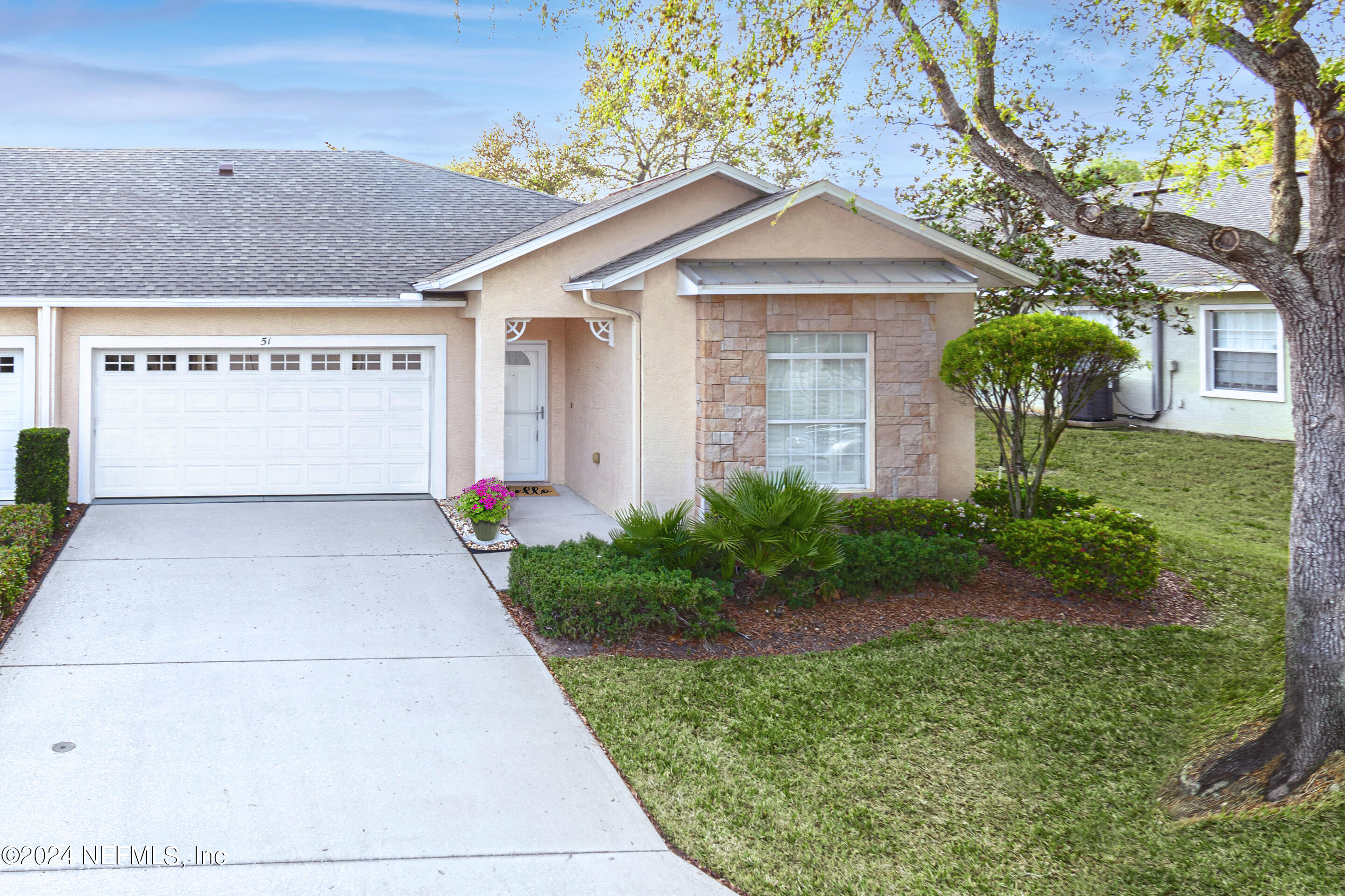Palm Coast, FL home for sale located at 51 SUMMERWIND Circle, Palm Coast, FL 32137