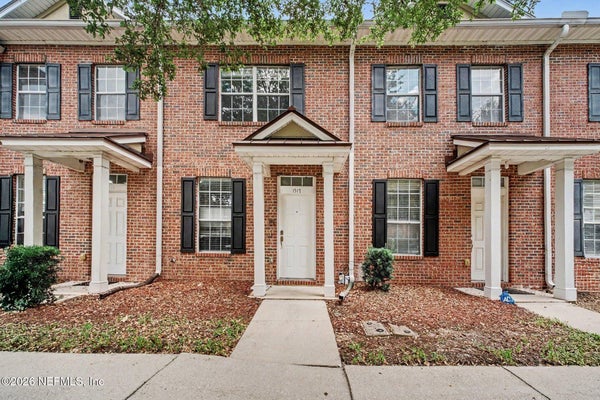 1517 FIELDVIEW DR, JACKSONVILLE, FL 32225 - Image b896afeb7c846d9f13ed0672fb61ae64/1937523680