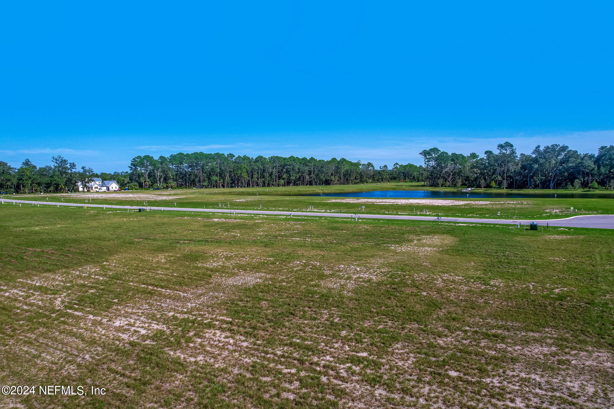 164 WHISTLING PALM Court