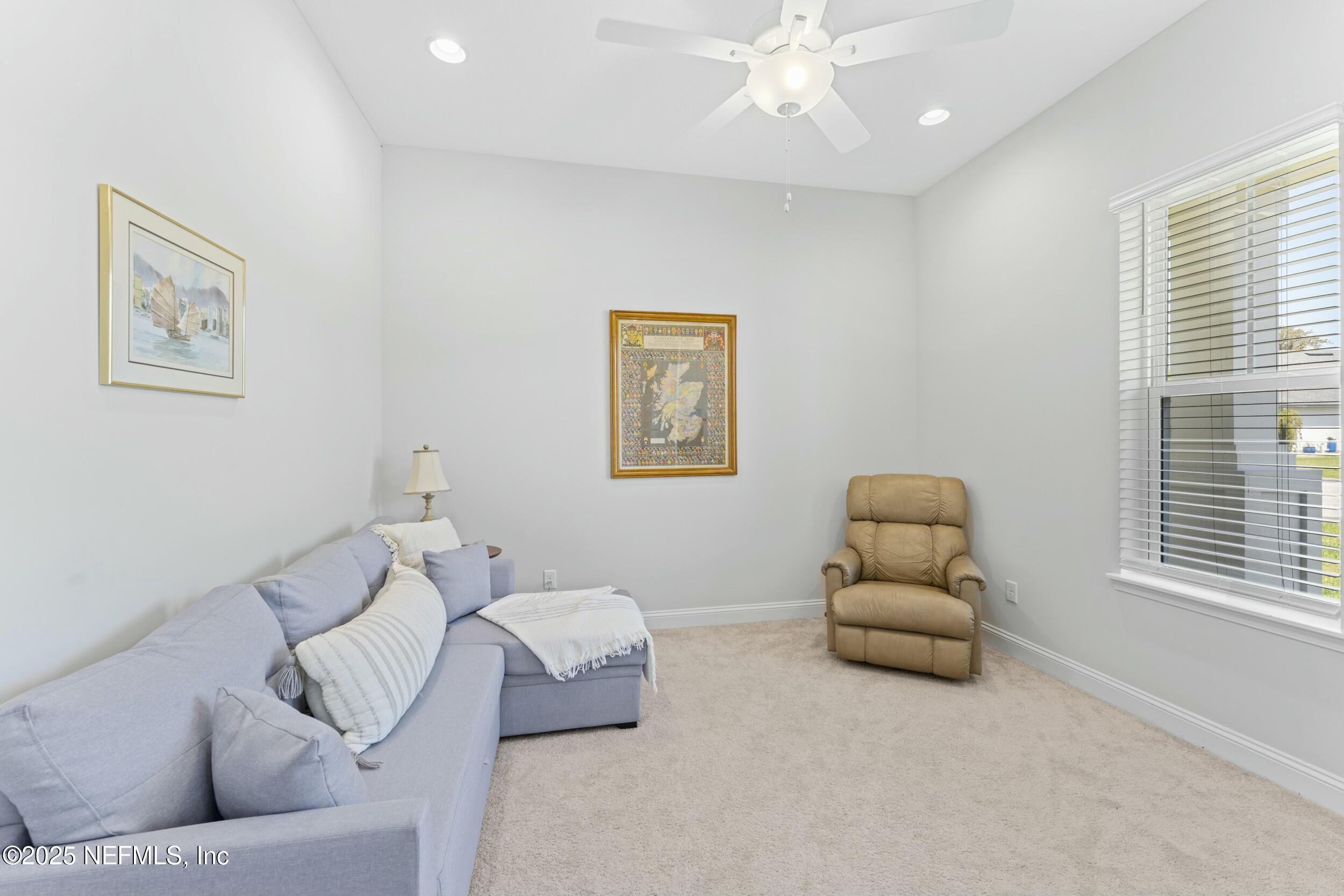 443 PESCADO Drive
