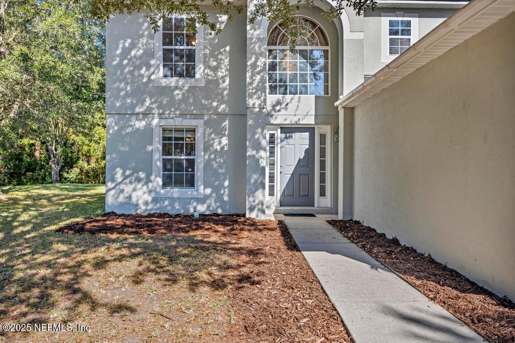 3283 GARDEN ACRES Court W