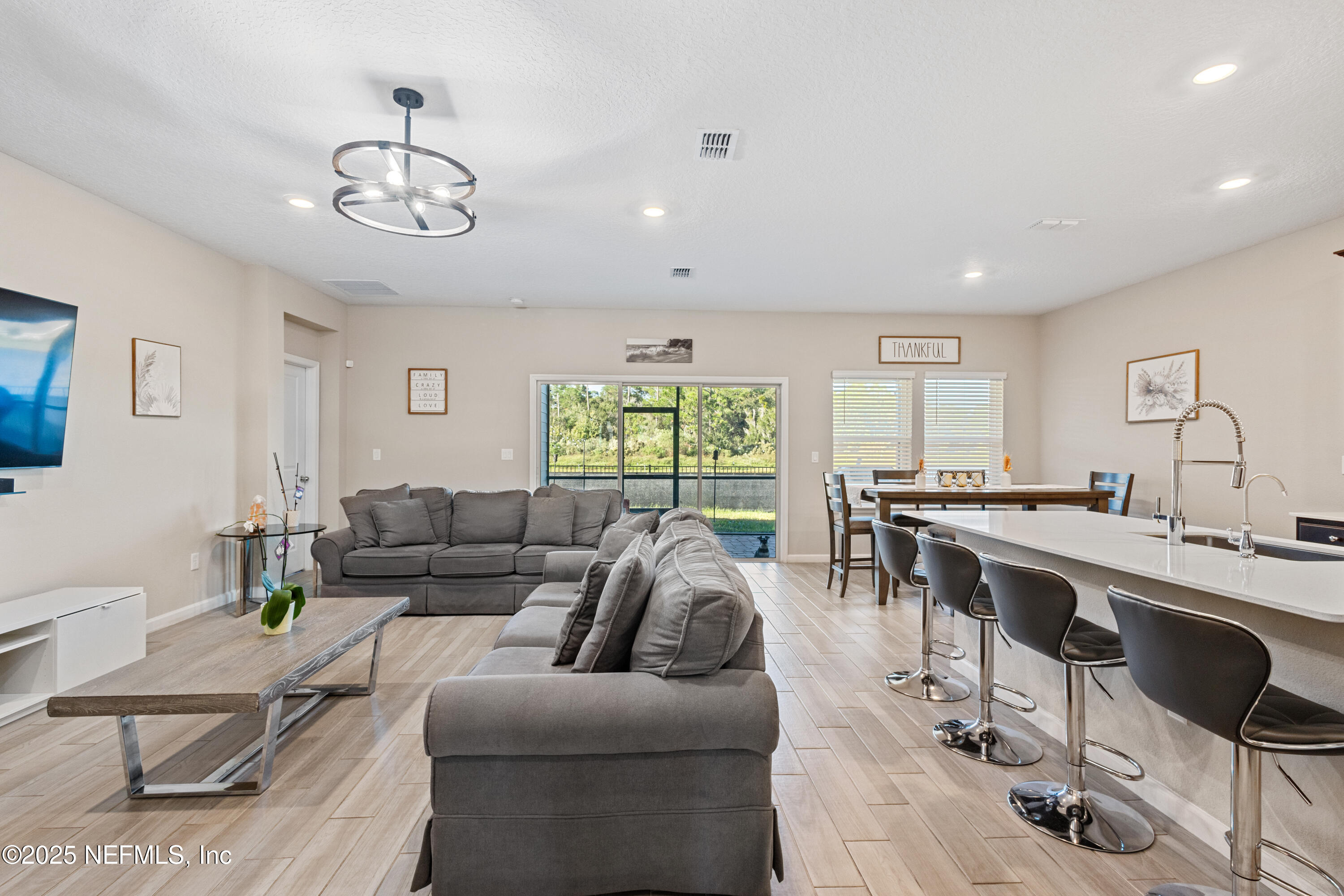 2843 CROSSFIELD Drive