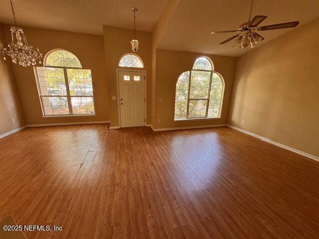 2109 HOVINGTON Circle W
