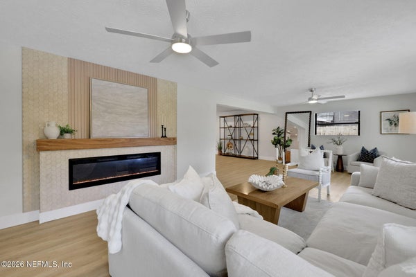 509 PENMAN RD, NEPTUNE BEACH, FL 32266 - Image b9355c1d1f9da24015288c40b42dfd0a/2035954548