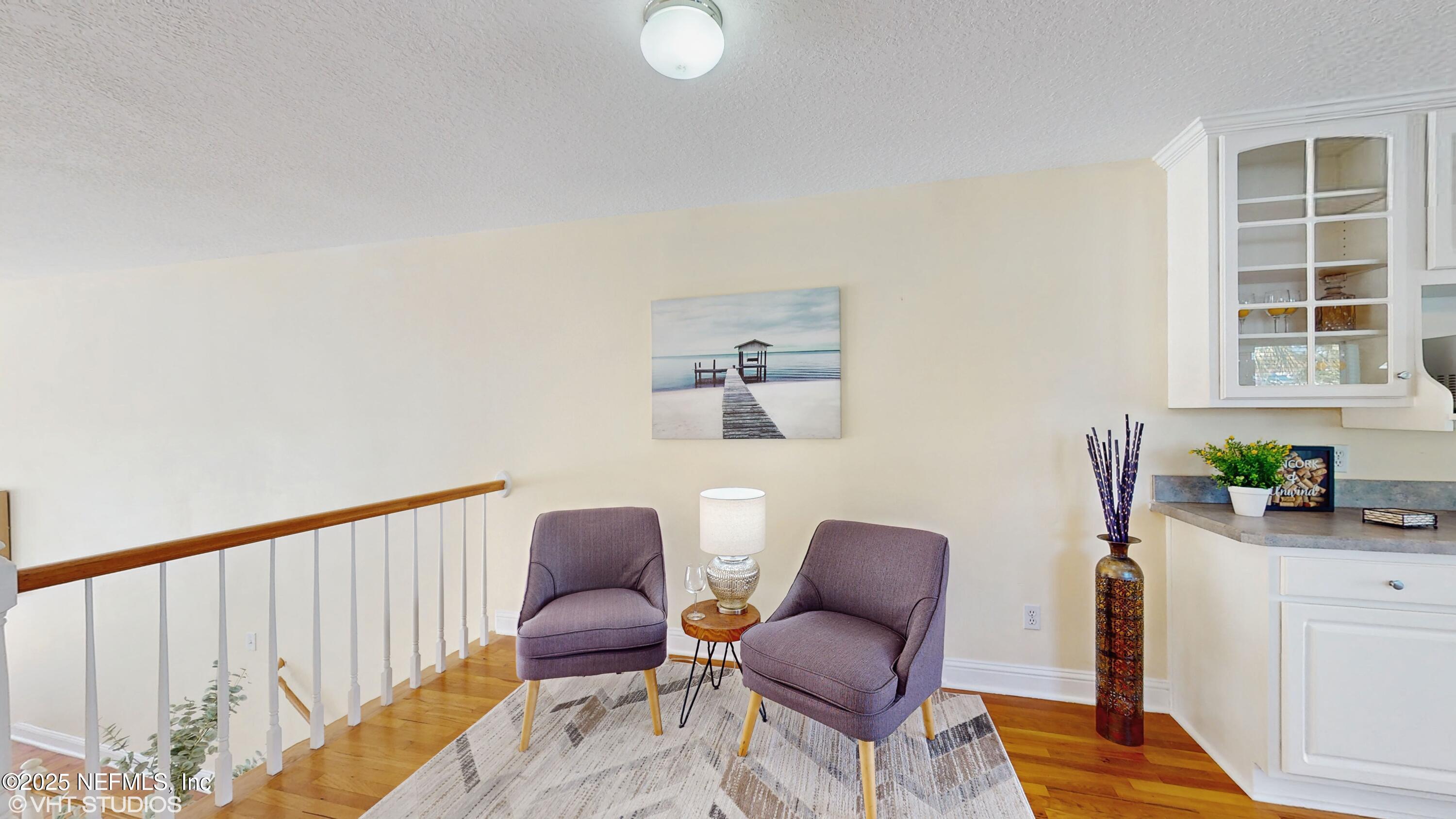 217 7TH Avenue S