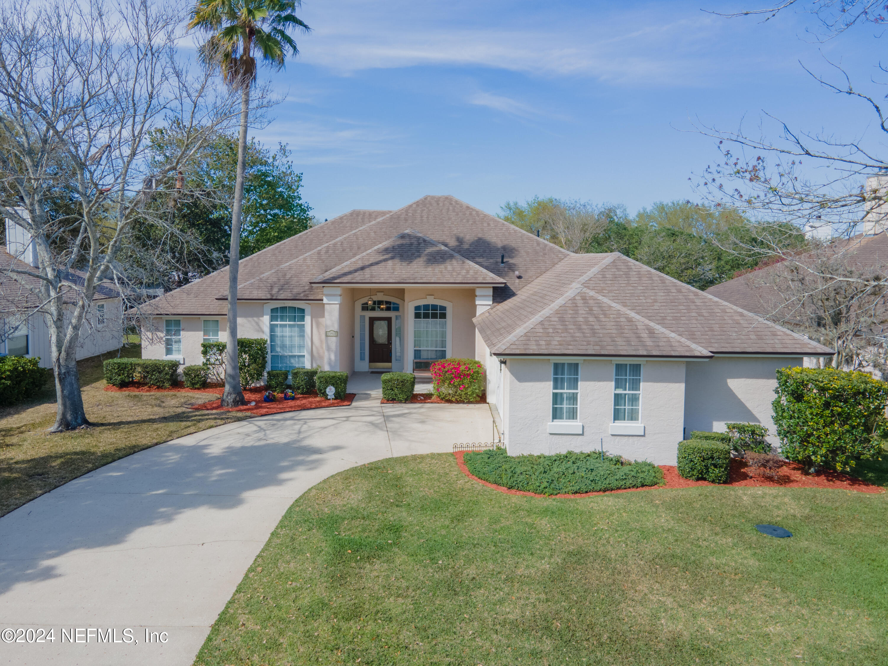 Jacksonville, FL home for sale located at 13937 SOUND OVERLOOK Drive N, Jacksonville, FL 32224