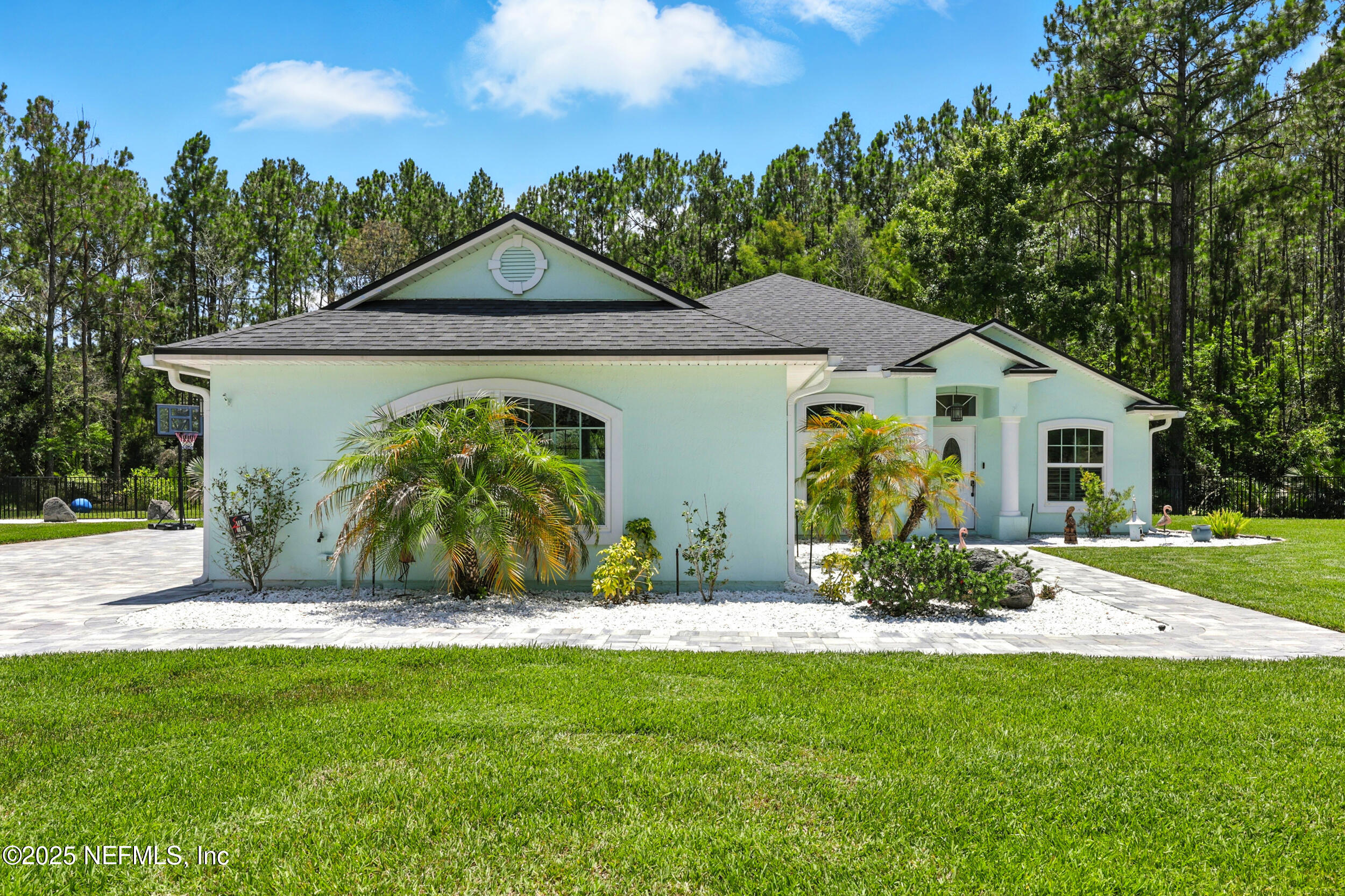 4245 LEAPING DEER Lane