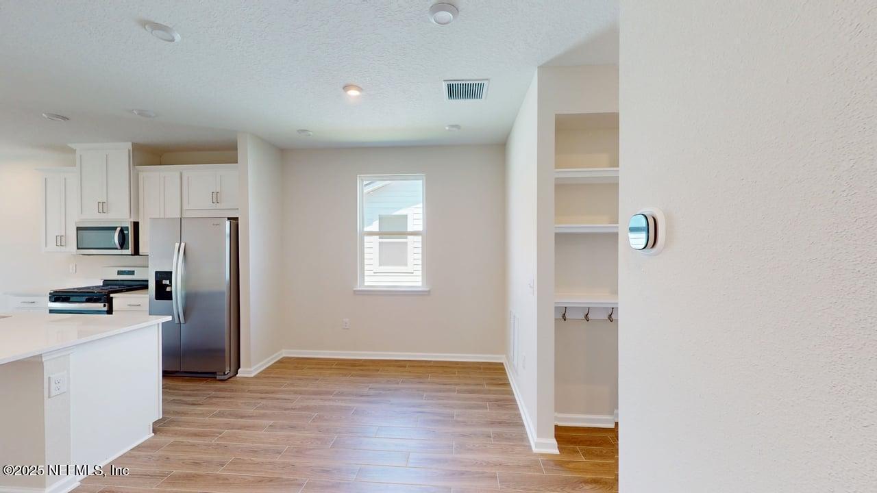 115 APPALACHIAN Trail