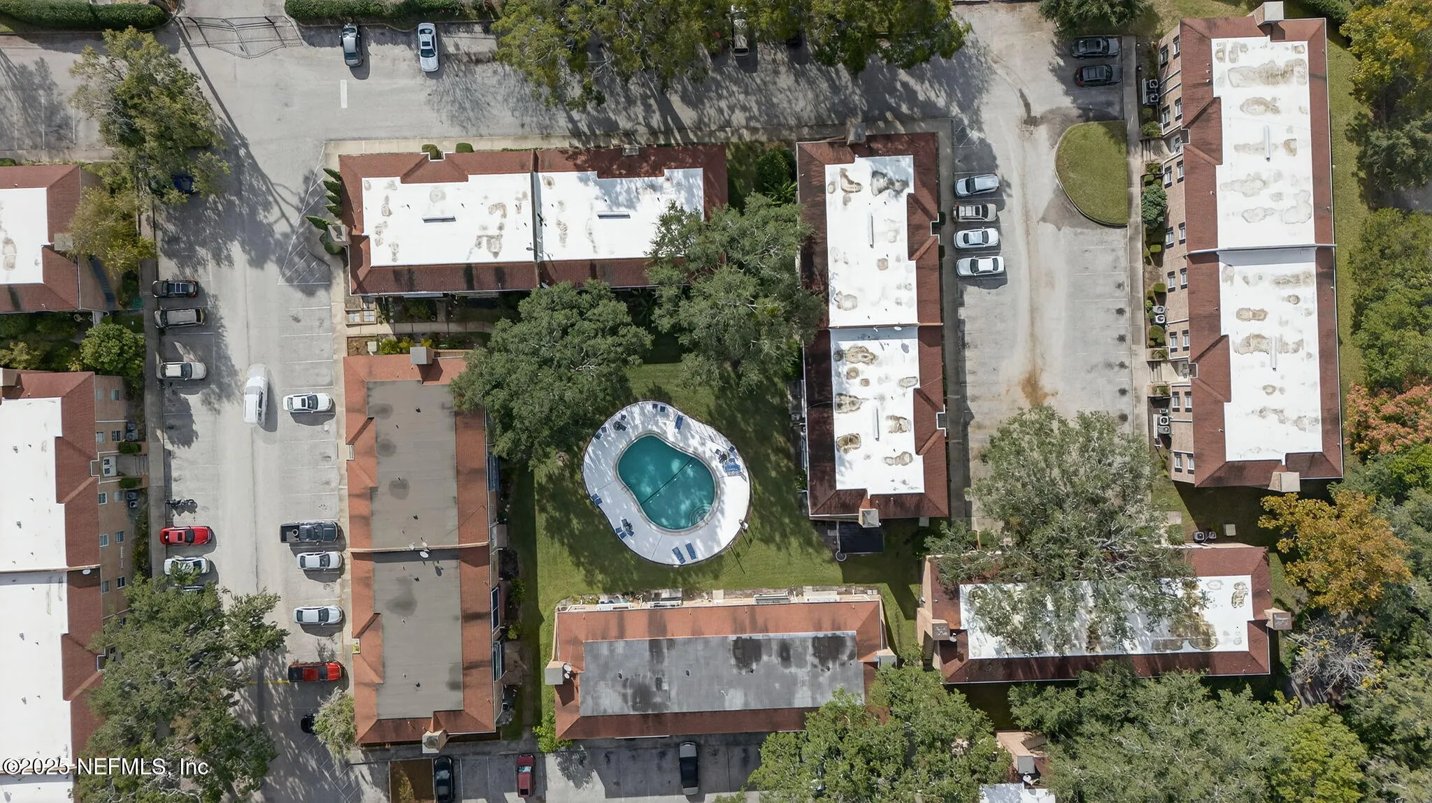 Jacksonville, Florida 32207, United States, 2 Bedrooms Bedrooms, ,2 BathroomsBathrooms,Residential,Active,236209