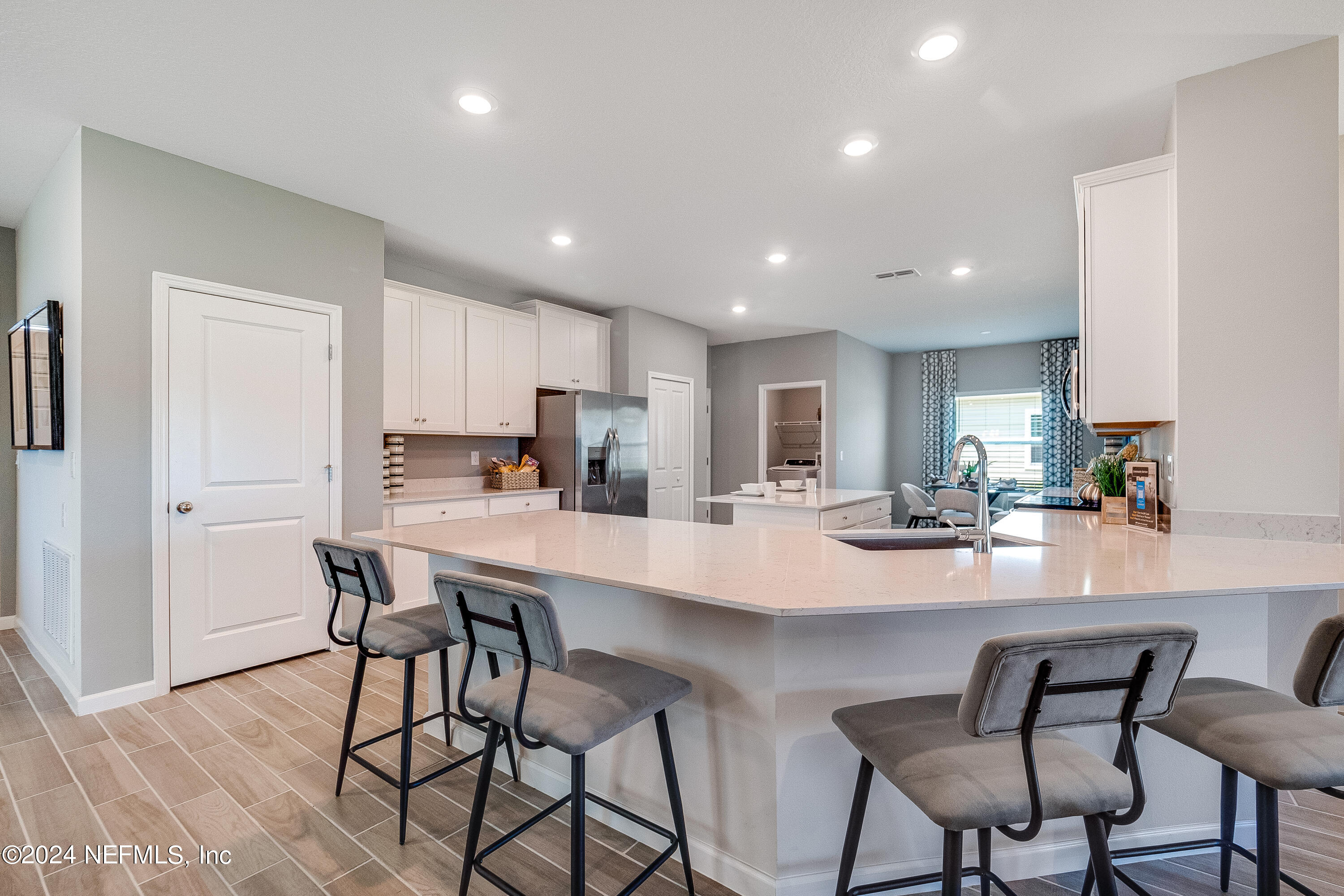 81 GRAND TRAVERSE Circle