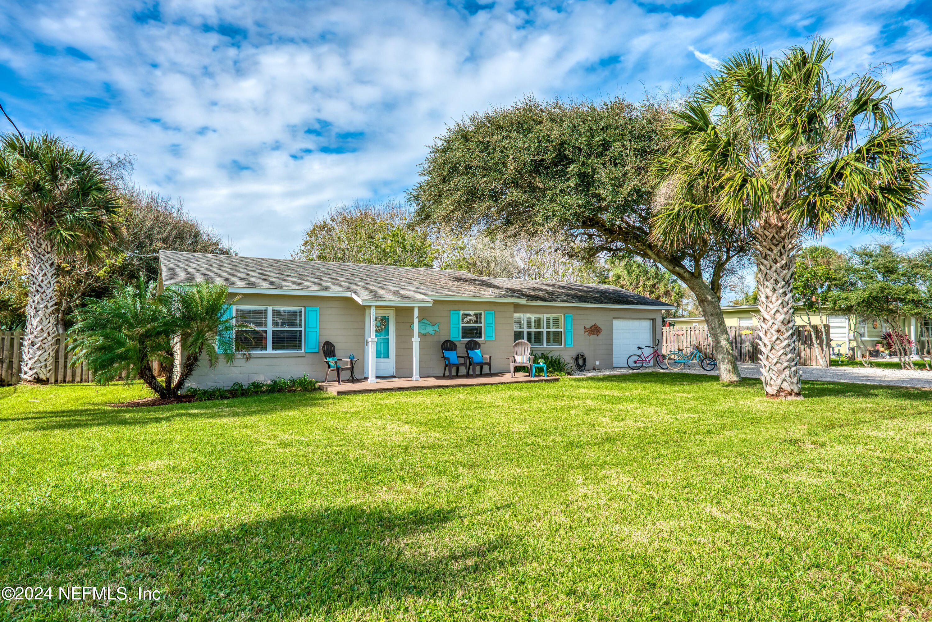 St Augustine, FL home for sale located at 5467 1ST Street, St Augustine, FL 32080