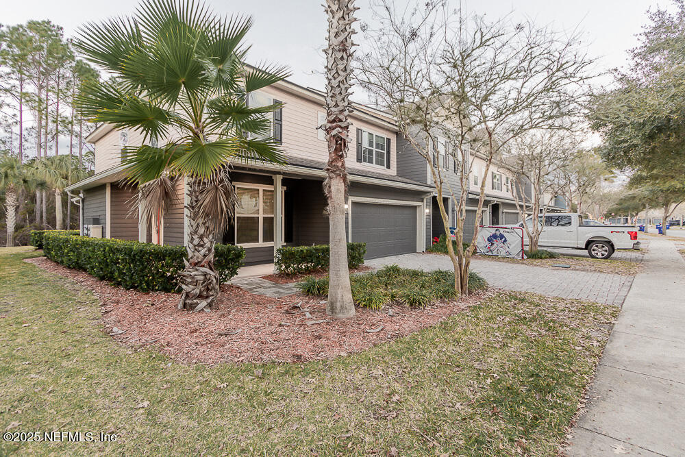 102 MAGNOLIA CREEK Walk