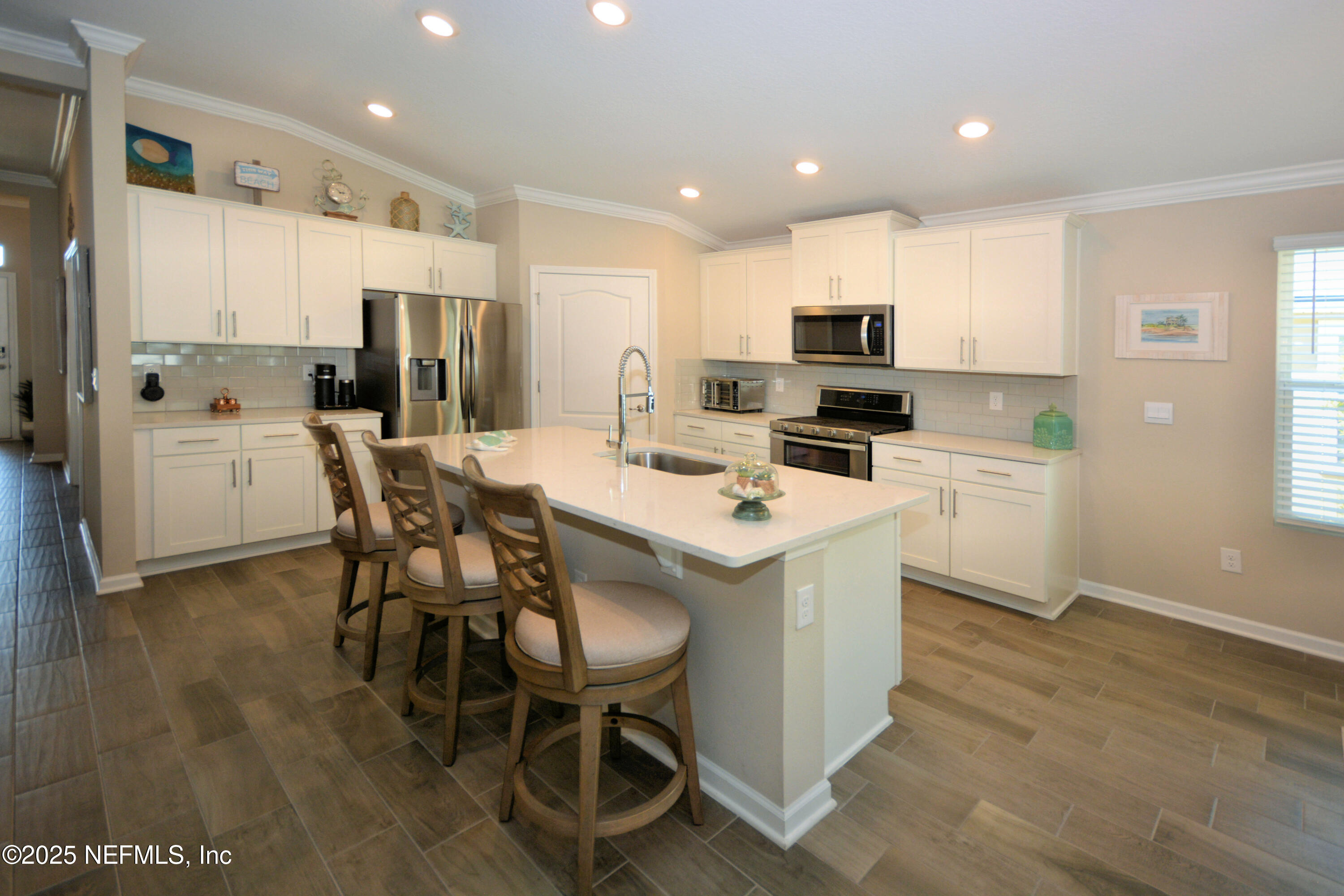 143 DOVE TREE Lane