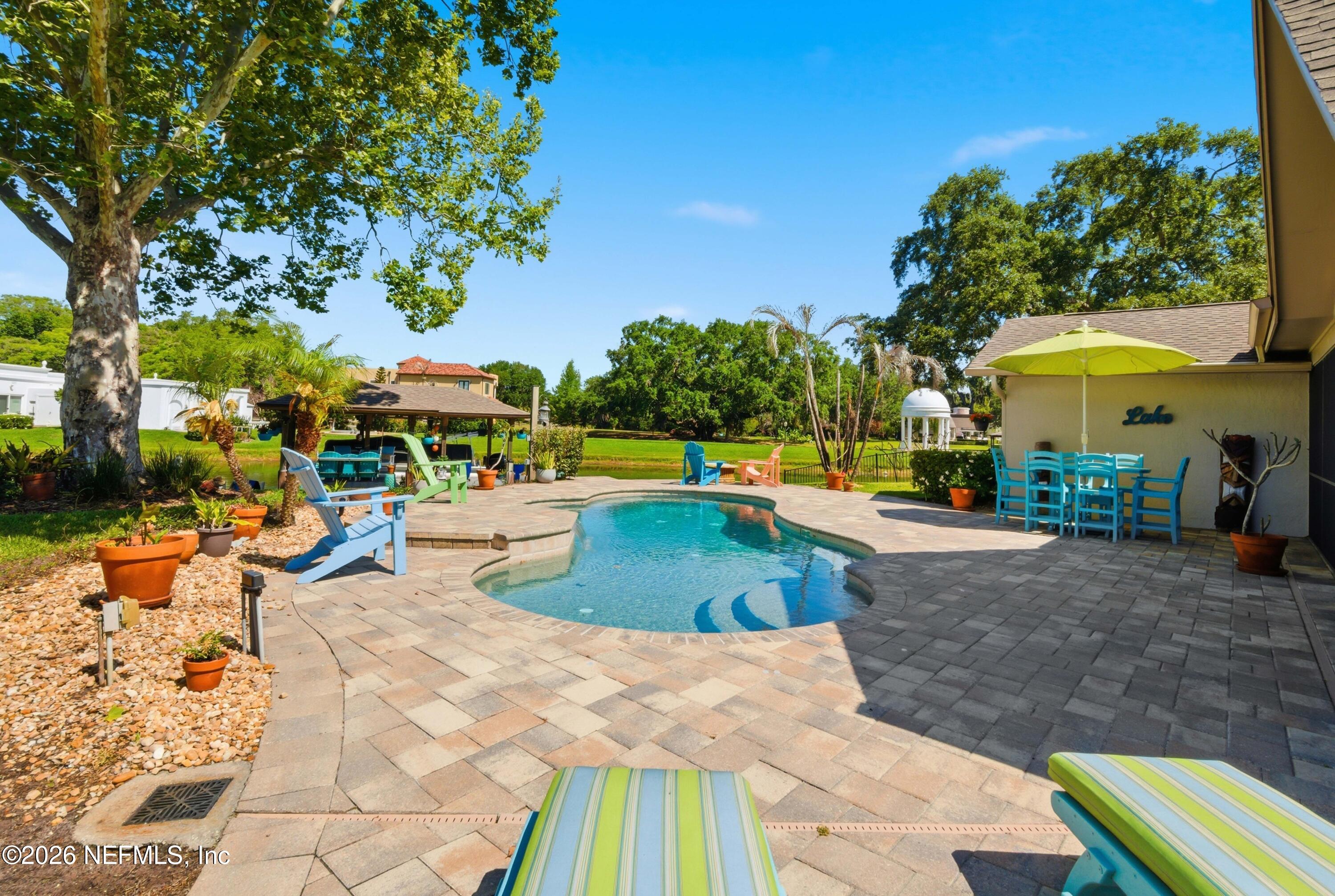 535 MANDALAY Road