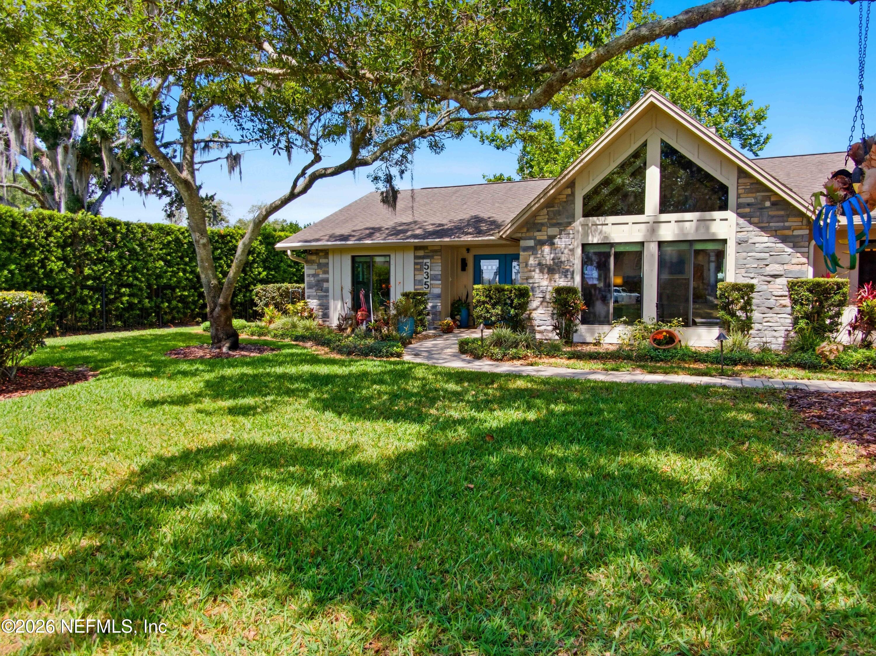 535 MANDALAY Road