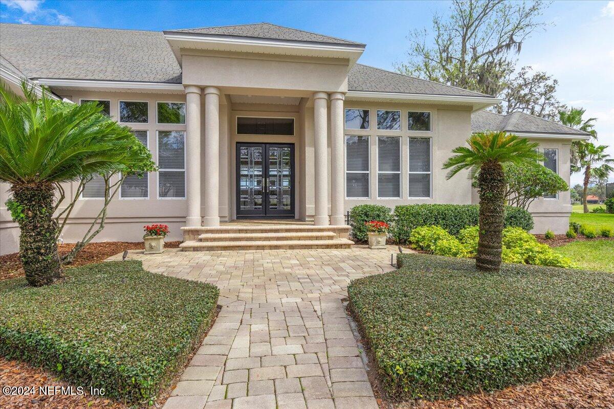 Jacksonville, FL home for sale located at 1193 Queens Harbor Boulevard, Jacksonville, FL 32225