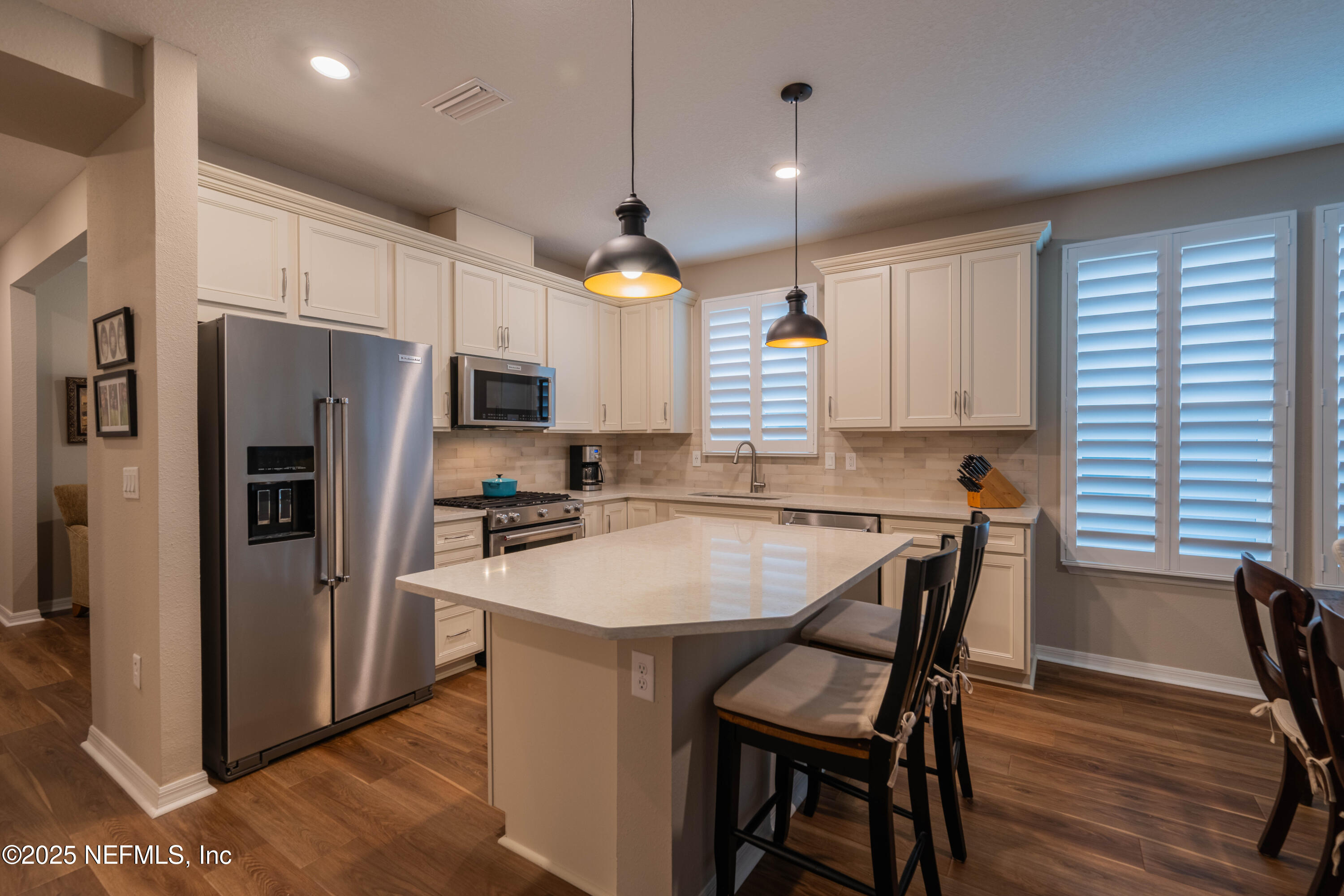 171 OYSTER SHELL Terrace