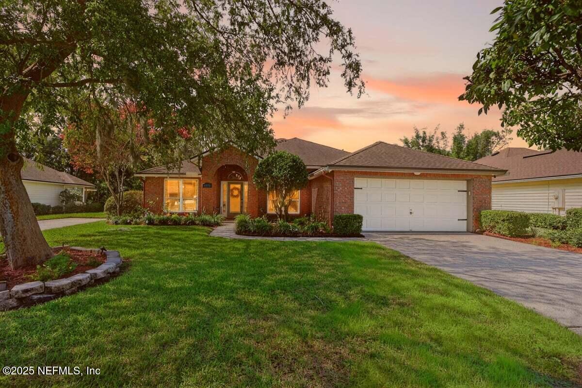 8956 DEER BERRY Court