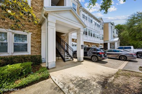 Photo of 8550 TOUCHTON Road #2033, Jacksonville, FL 32216 (MLS # 2145513)