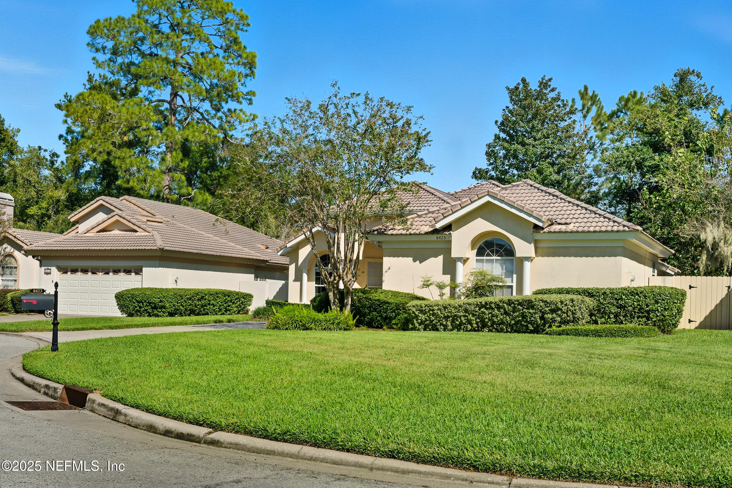 8423 MIZNER Circle E