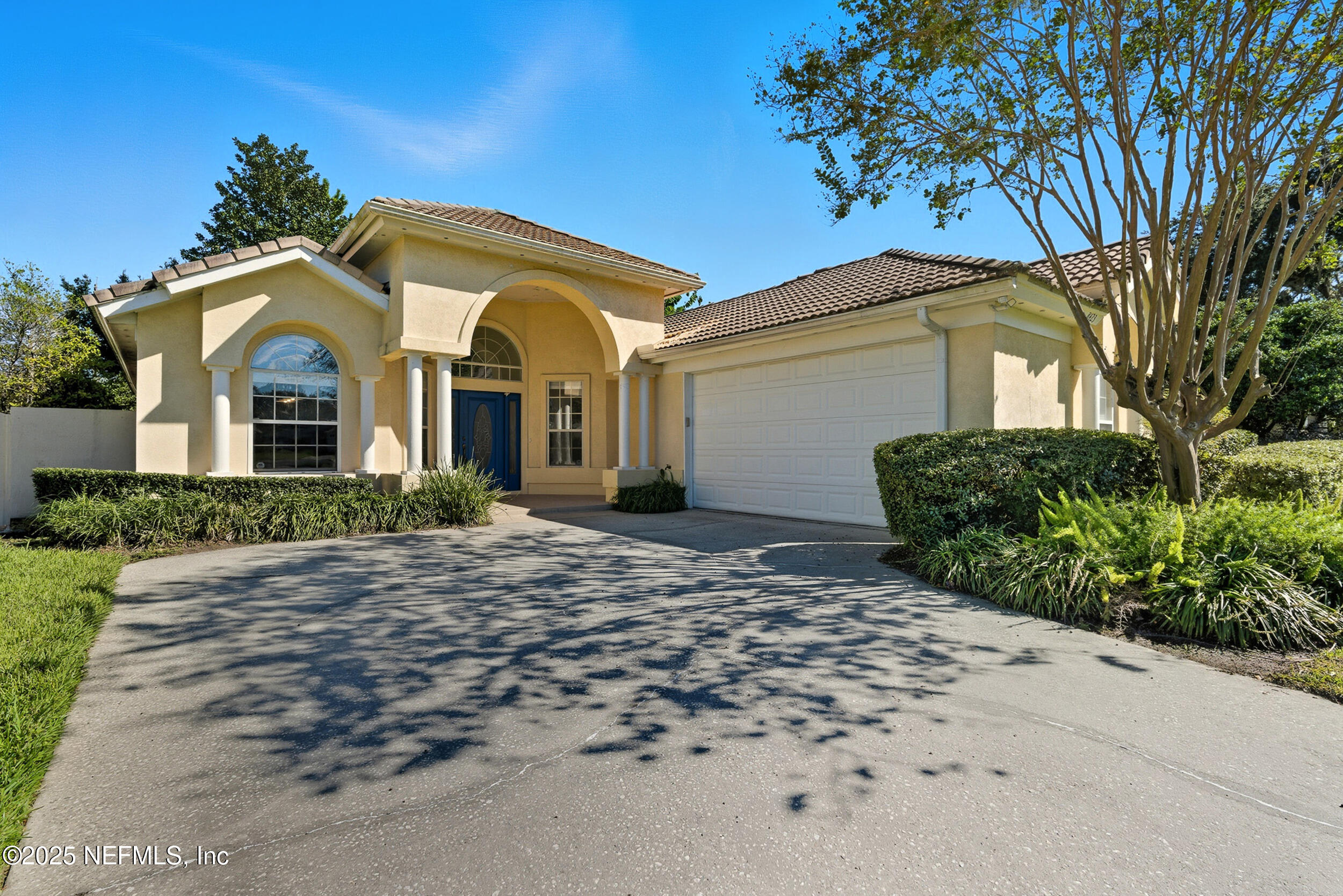 8423 MIZNER Circle E