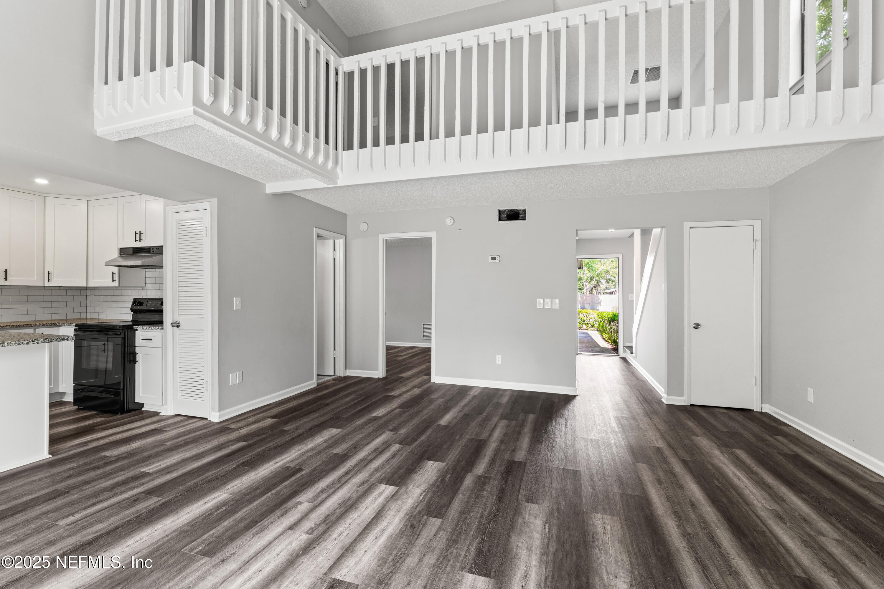 2607 SANDY HOLLOW Drive