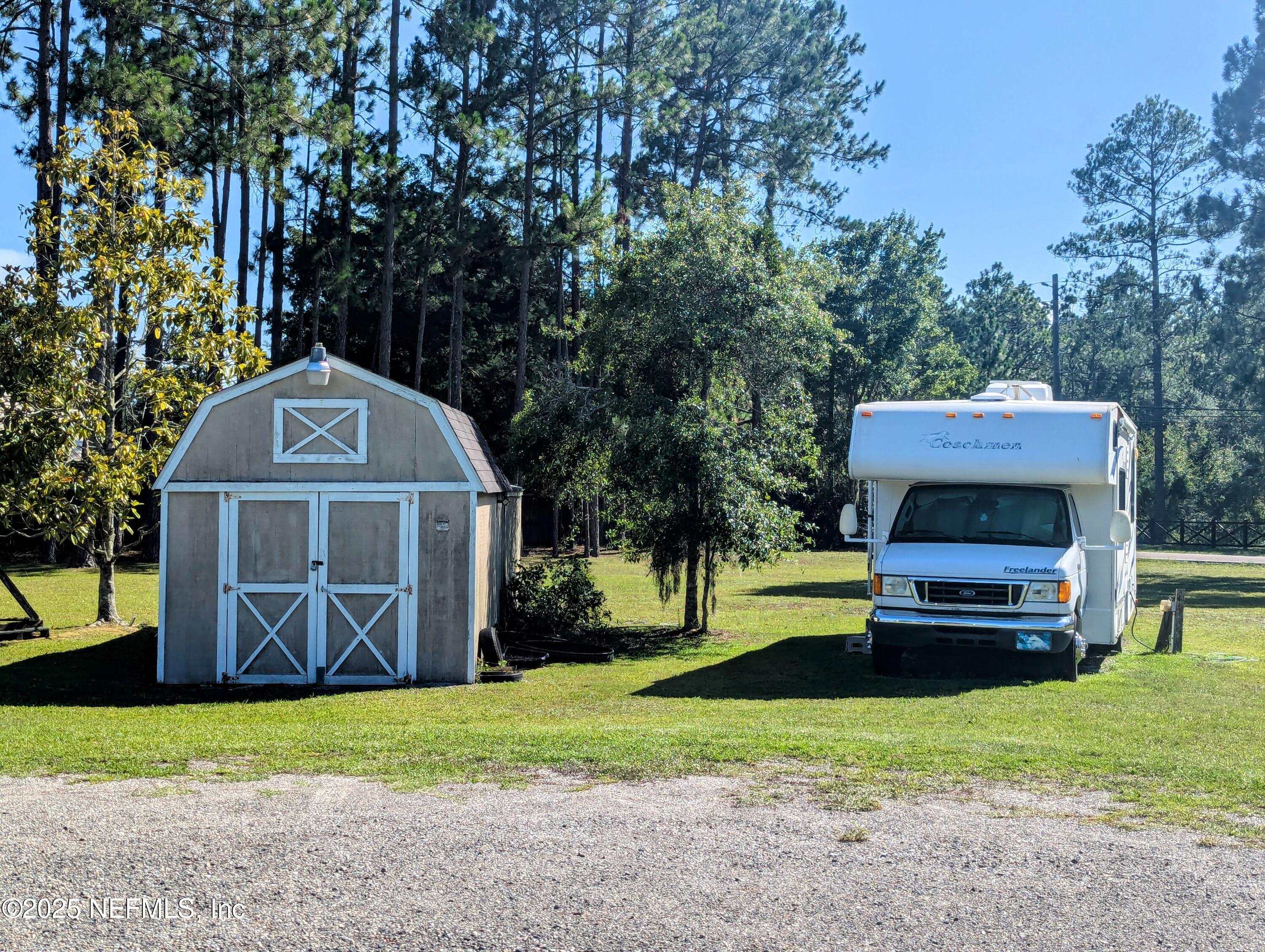 5224 HAMMOCK LAKE Drive