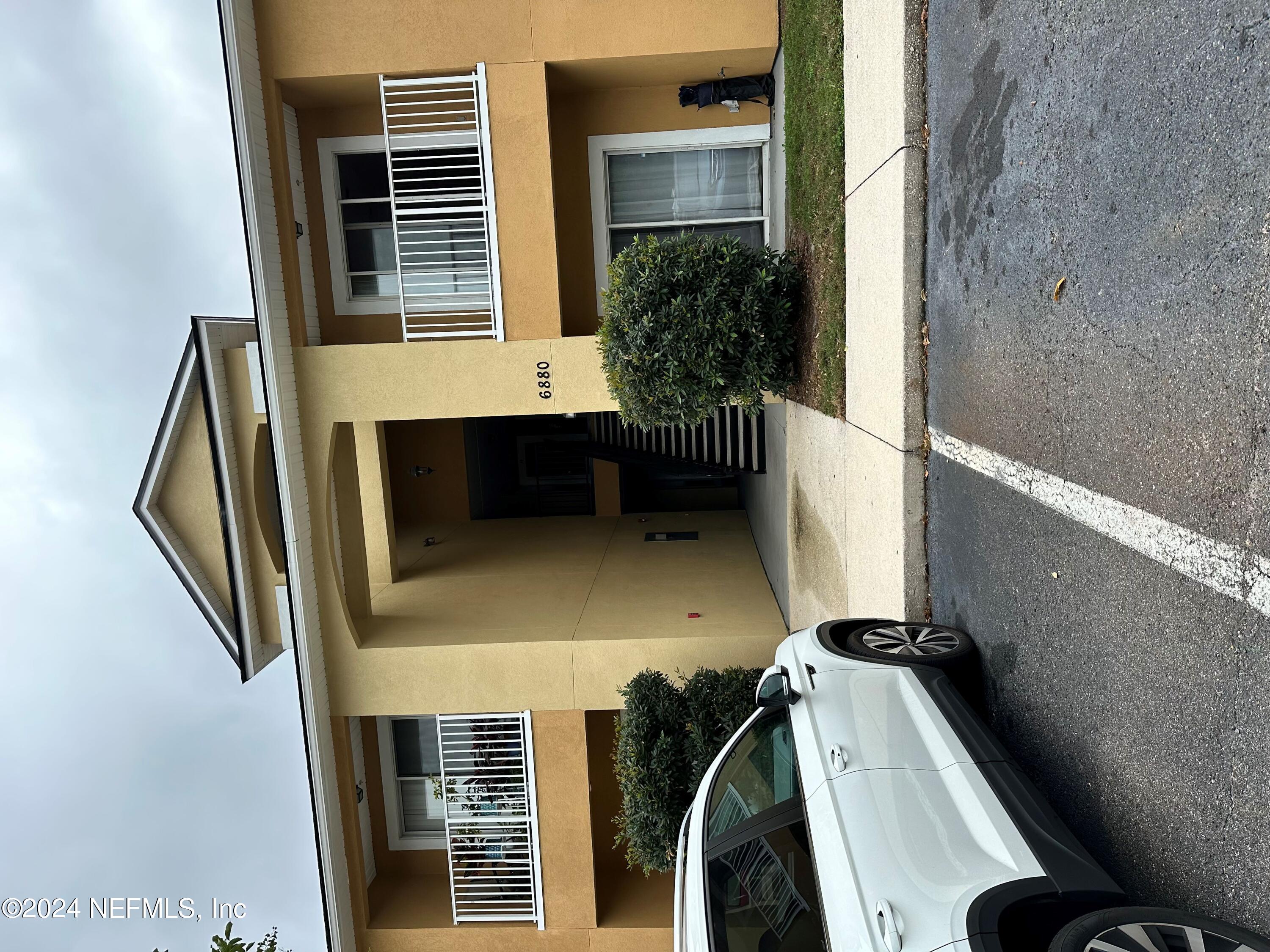 Jacksonville, FL home for sale located at 6880 Skaff Avenue Unit 1-14, Jacksonville, FL 32244