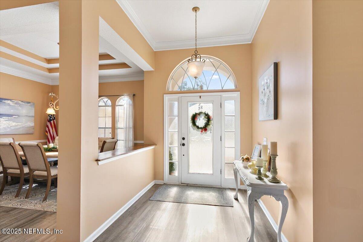 1858 SENTRY OAK Court