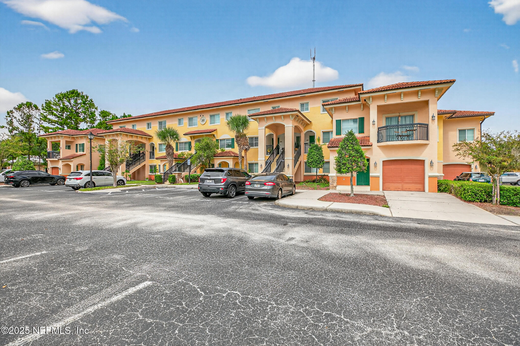 9745 TOUCHTON Road 2601