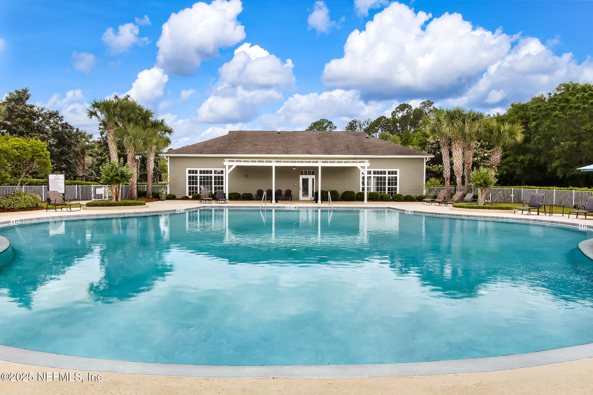 31010 PARADISE CMNS 412